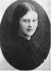 J.Mockaus Mama, 1933